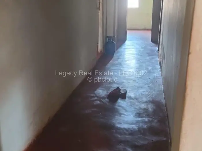 4 Bedroom House for Sale in Dzivarasekwa, Harare