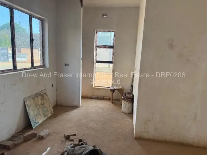 Flat/Apartment for Sale in Helensvale, Harare
