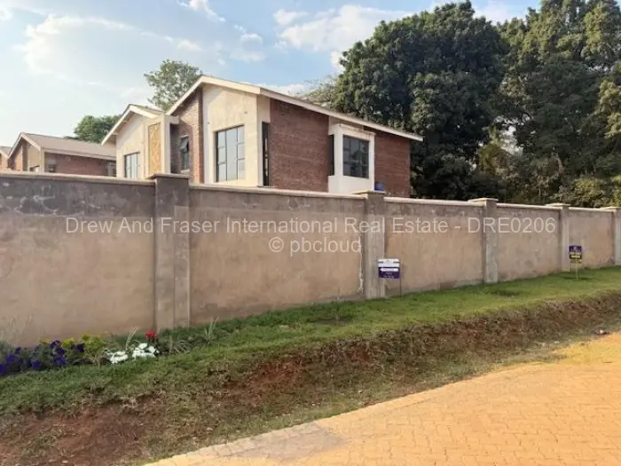 Flat/Apartment for Sale in Helensvale, Harare