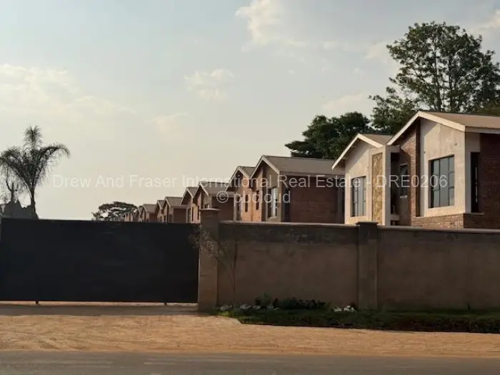 Flat/Apartment for Sale in Helensvale, Harare