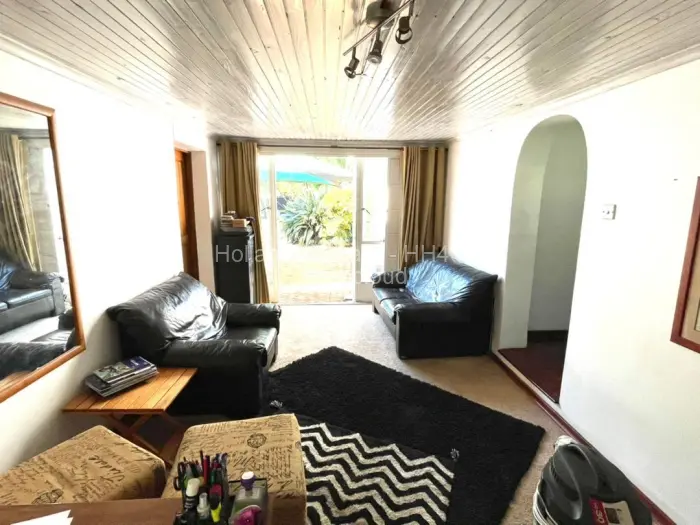 5 Bedroom House to Rent in Alexandra Park