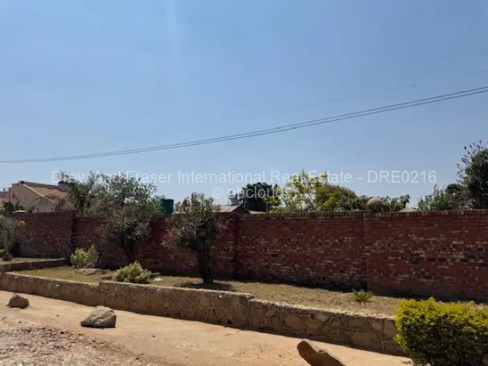 2 Bedroom Cottage/Garden Flat for Sale in Zimre Park, Harare