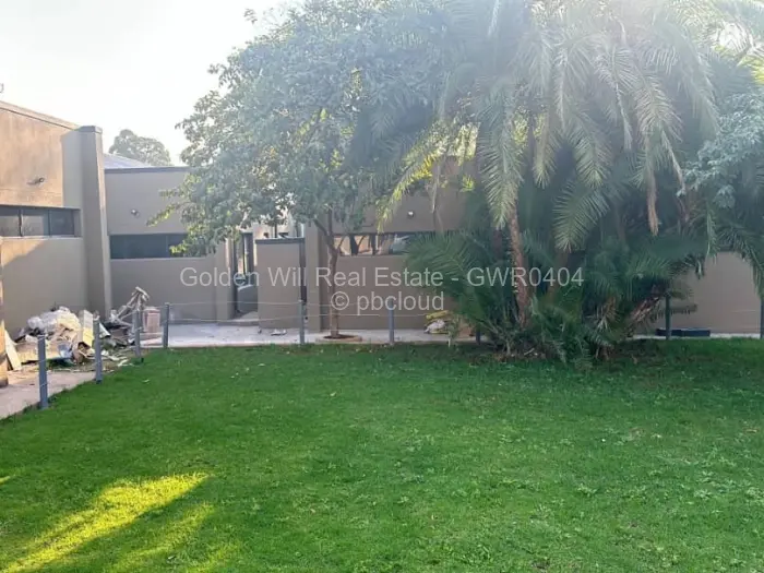 Townhouse/Complex/Cluster to Rent in Avondale West