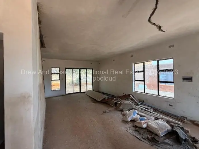 Flat/Apartment for Sale in Helensvale, Harare