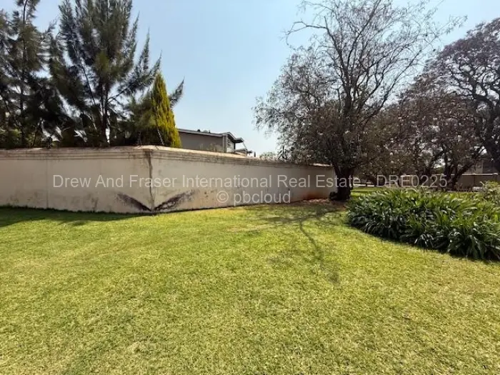 Townhouse/Complex/Cluster for Sale in Strathaven, Harare