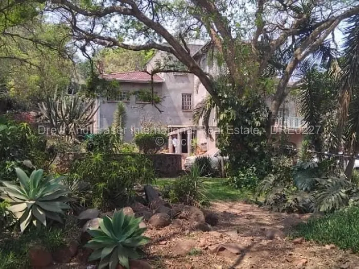 House for Sale in Bluff Hill, Harare