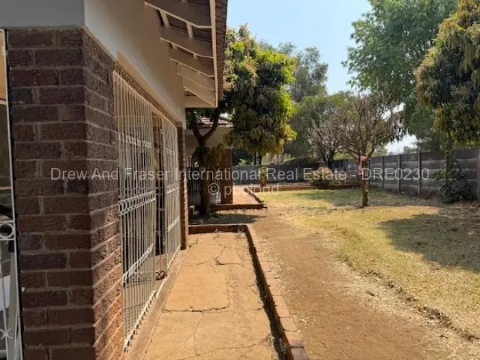 3 Bedroom House for Sale in Ridgeview, Harare