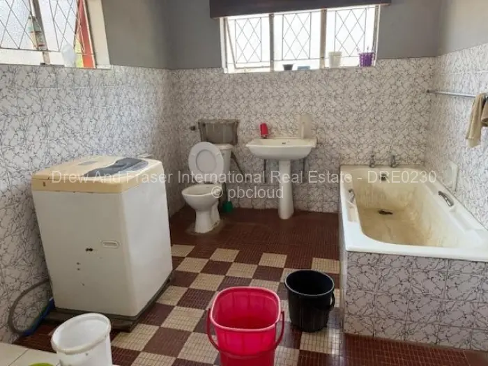 3 Bedroom House for Sale in Ridgeview, Harare