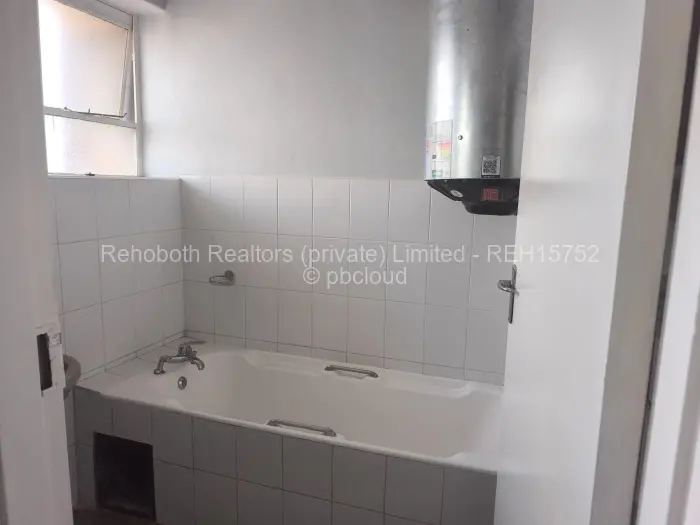 Flat/Apartment to Rent in Avenues