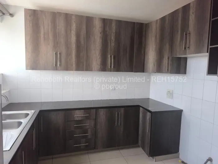 Flat/Apartment to Rent in Avenues