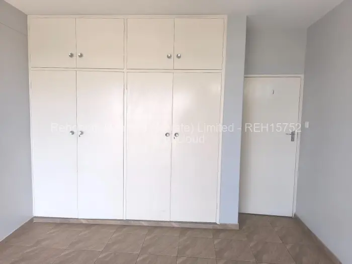Flat/Apartment to Rent in Avenues