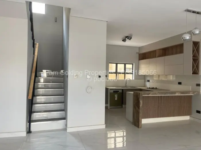 Townhouse/Complex/Cluster to Rent in Ashbrittle