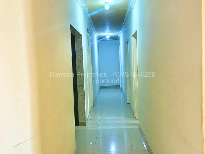 5 Bedroom House for Sale in Norton, Norton