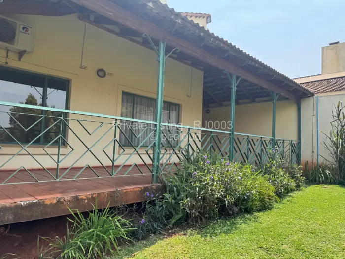 Flat/Apartment to Rent in Borrowdale Brooke