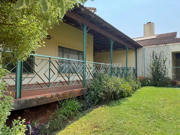 Flat/Apartment to Rent in Borrowdale Brooke