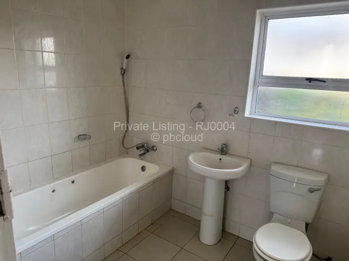 Flat/Apartment to Rent in Greendale North