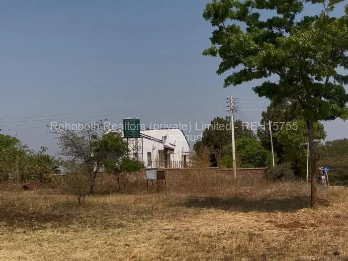 7 Bedroom House for Sale in Hogerty Hill, Harare