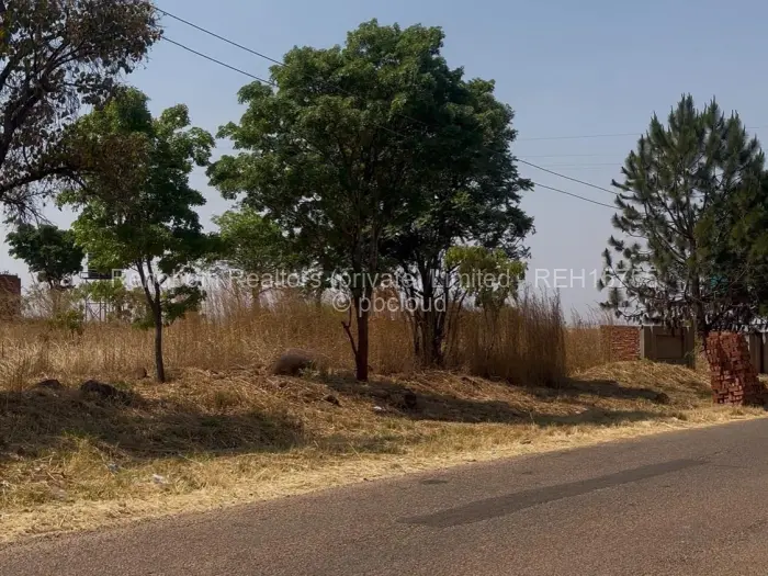 7 Bedroom House for Sale in Hogerty Hill, Harare