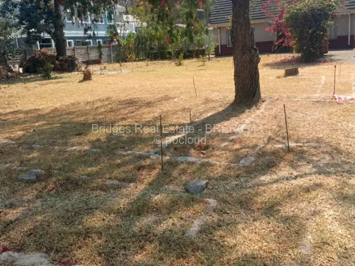 Townhouse/Complex/Cluster for Sale in Strathaven, Harare