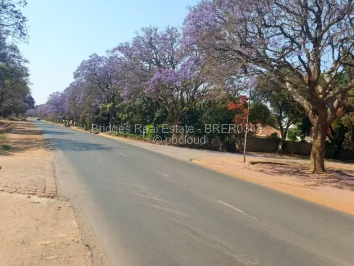 Townhouse/Complex/Cluster for Sale in Strathaven, Harare