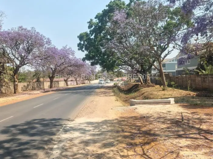 Townhouse/Complex/Cluster for Sale in Strathaven, Harare