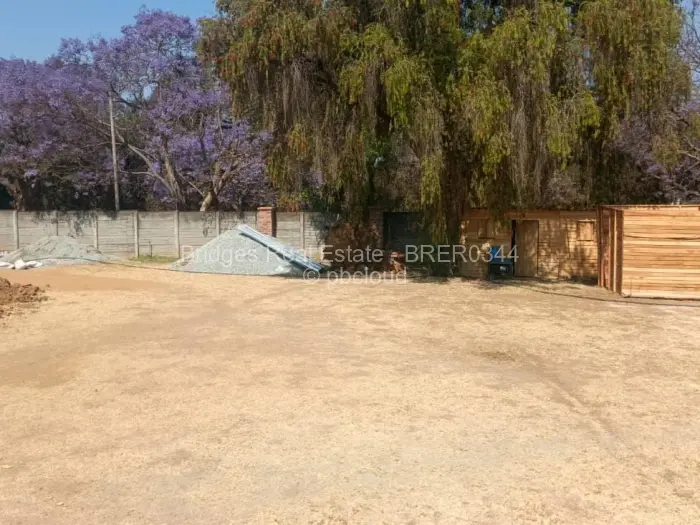 Townhouse/Complex/Cluster for Sale in Strathaven, Harare