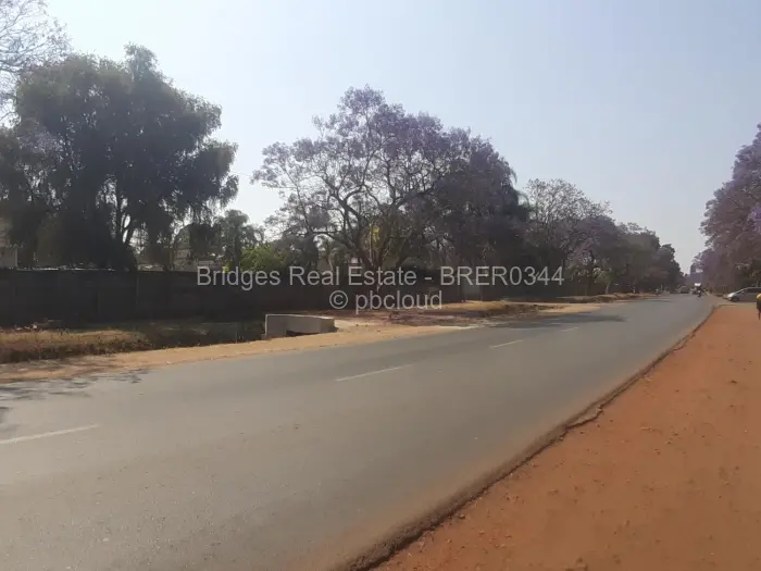 Townhouse/Complex/Cluster for Sale in Strathaven, Harare