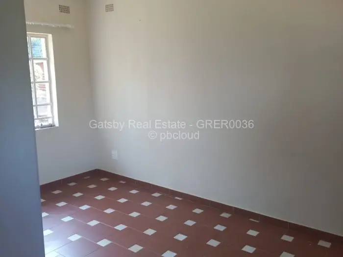 1 Bedroom Cottage/Garden Flat to Rent in Northwood