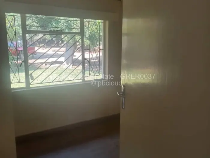 5 Bedroom House to Rent in Marlborough