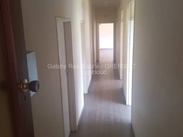 5 Bedroom House to Rent in Marlborough