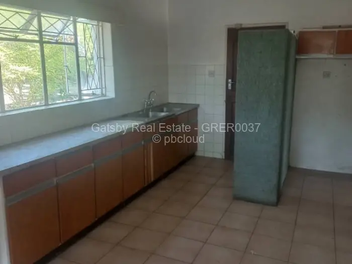 5 Bedroom House to Rent in Marlborough