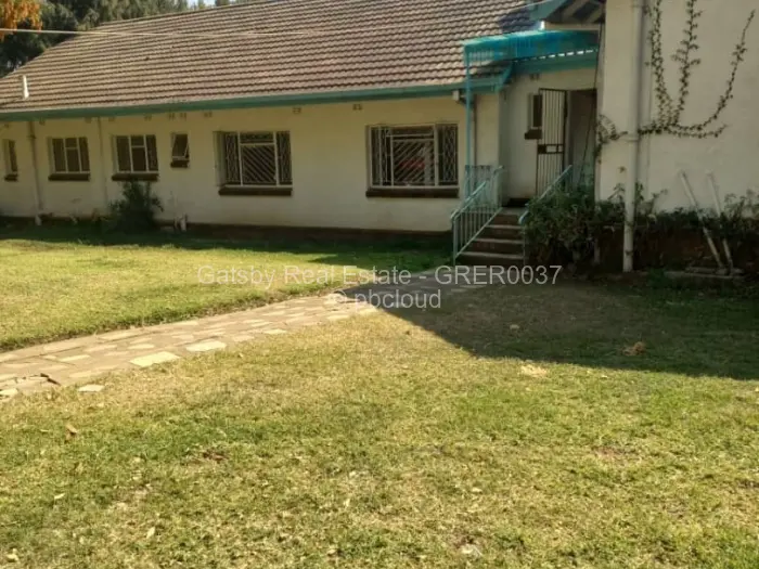 5 Bedroom House to Rent in Marlborough
