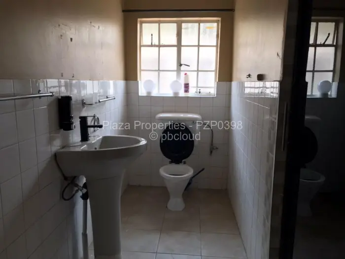 Townhouse/Complex/Cluster to Rent in Borrowdale