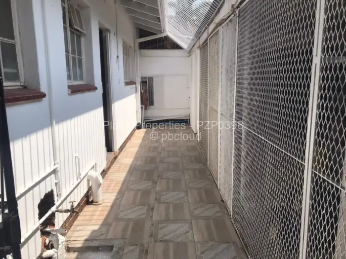 Townhouse/Complex/Cluster to Rent in Borrowdale