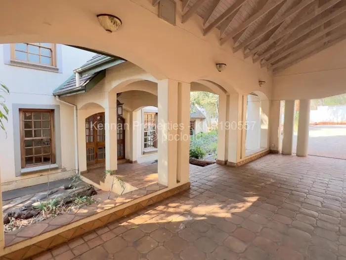5 Bedroom House for Sale in Glen Lorne, Harare