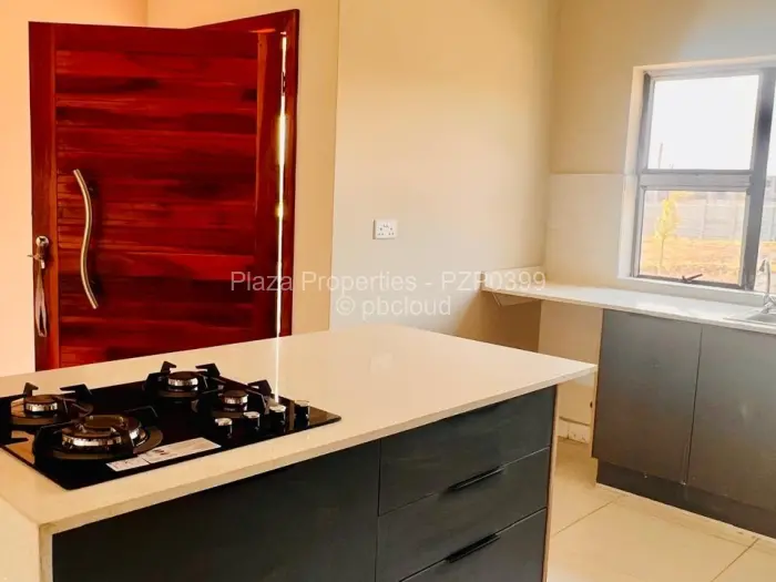 Townhouse/Complex/Cluster to Rent in The Grange