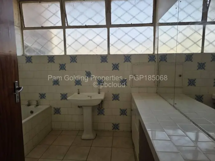 Flat/Apartment for Sale in Bulawayo City Centre, Bulawayo
