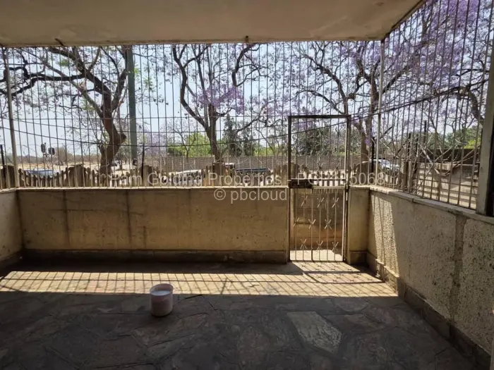 Flat/Apartment for Sale in Bulawayo City Centre, Bulawayo