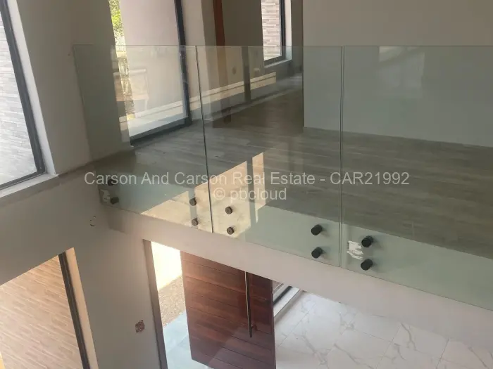 Townhouse/Complex/Cluster for Sale in Highlands, Harare