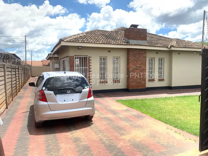 4 Bedroom House for Sale in Bloomingdale, Harare