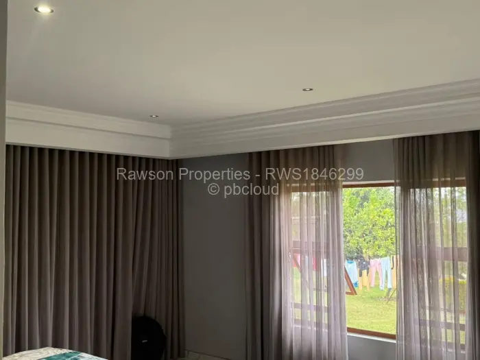 5 Bedroom House for Sale in Chinhoyi, Chinhoyi