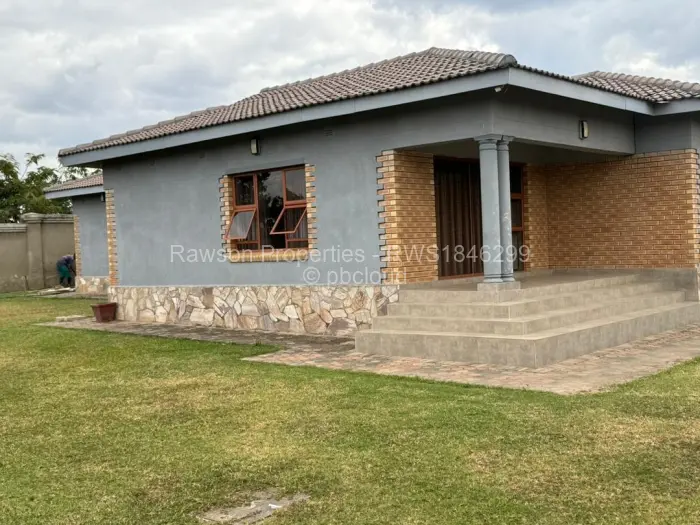 5 Bedroom House for Sale in Chinhoyi, Chinhoyi