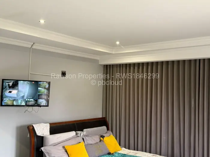 5 Bedroom House for Sale in Chinhoyi, Chinhoyi