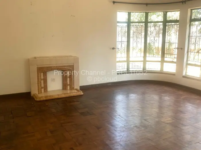 Commercial Property to Rent in Hillside, Harare