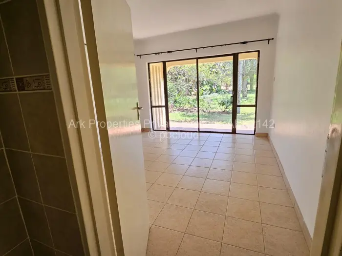 4 Bedroom House to Rent in Vainona