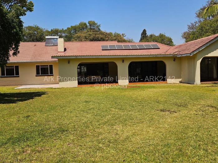 4 Bedroom House to Rent in Vainona, Harare