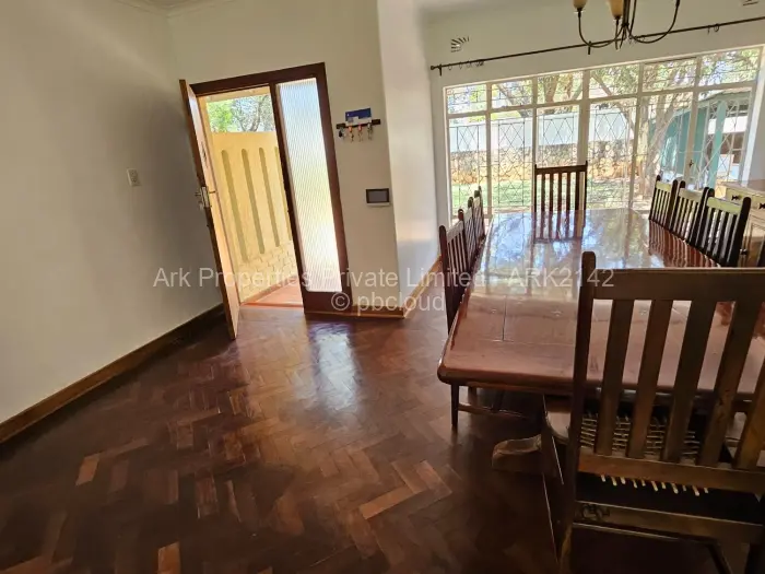 4 Bedroom House to Rent in Vainona