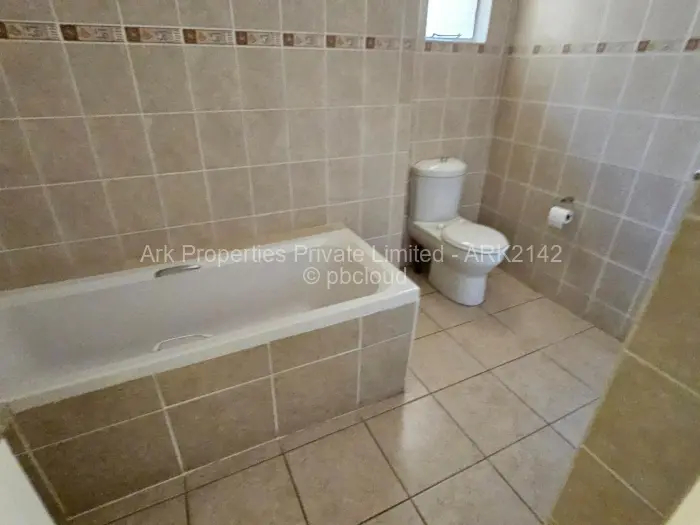 4 Bedroom House to Rent in Vainona