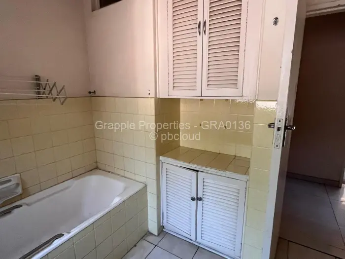 5 Bedroom House to Rent in Highlands, Harare