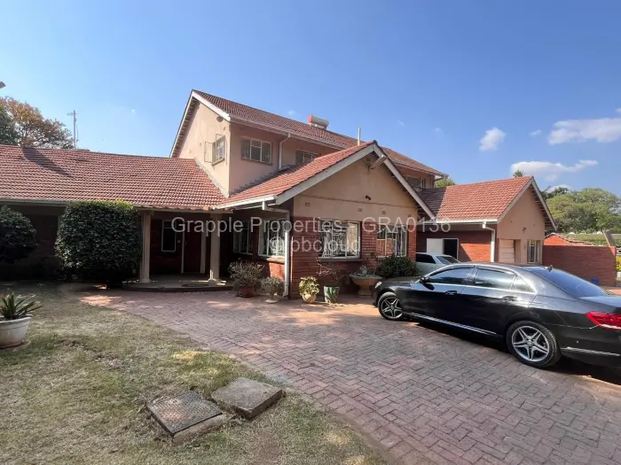 5 Bedroom House to Rent in Highlands, Harare